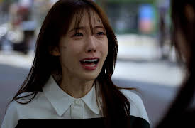 The Woman Who Swallowed the Sun: The Woman Who Swallowed the Sun Episode 12