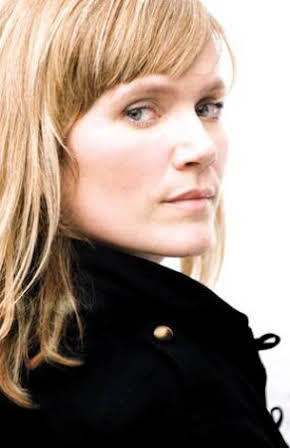 Jessica Hynes as 