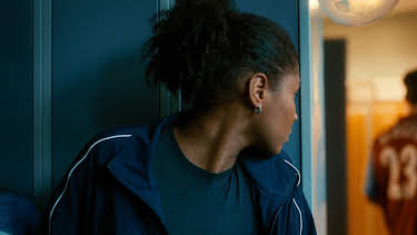 18:20: Rykter: Ikke din hore | NRK Tegnspraak | 4/19 2026