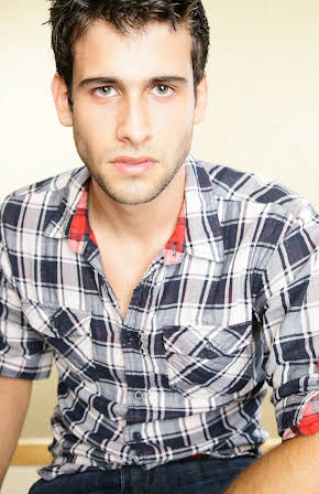 Enrique Quintero as Nurse