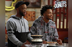 Superior Donuts, Season 1: Secrets and Spies