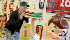 Baggage Battles (S4 E8)