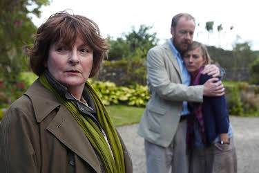 22:45: Vera (S3 E1) (S3) | VOX | 5/18 2026