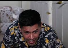 Magnum (T1): Ep.16 Un asesinato nunca es discreto