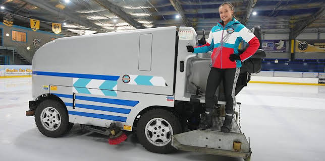 12:40 PM: Grace's Amazing Machines (S3) | Cbeebies | 12/11 2025