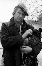 Michael Elphick como Pasha