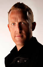 Mat King som Director