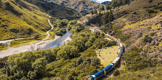 5:00 PM: World's Most Scenic Railway Journeys (S4 E1) (S4) | 5 Select | 11/7 2025