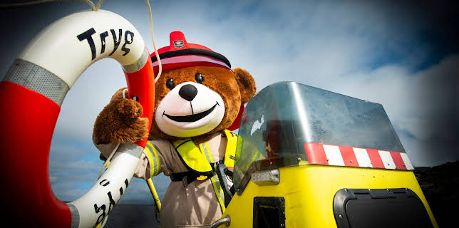 06:05: Bjørnis: Bestefar i vannet | NRK Super | 1/30 2026