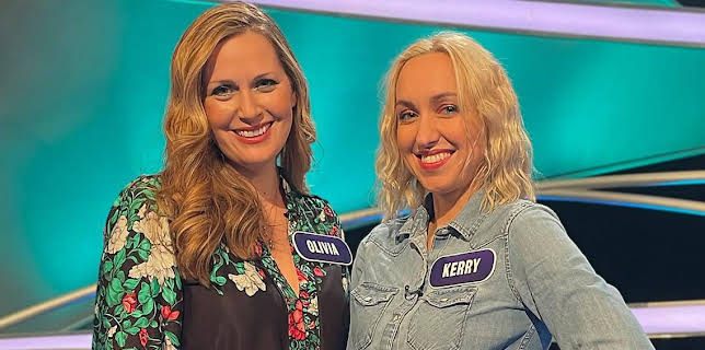 4:30 PM: Pointless Celebrities (S17) | BBC One | 12/18 2025