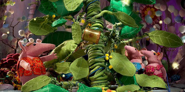 6:00 PM: Clangers (S1) | Cbeebies | 1/23 2026