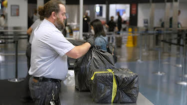 12:30: Border Patrol Australia | ProSieben Maxx | 4/13 2026