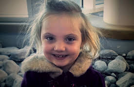 Something's Killing Me, Season 1: Into Madness