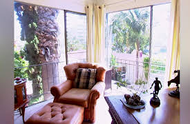 House Hunters Renovation, Season 1: New Coast, New Kitchen