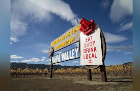 New House New Life, Season 1: Dream Jobs in Napa Valley