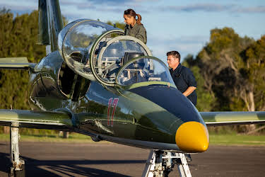 01:00: Ungkarskvinnen Australia (S7 E5) (S7) | FEM | 3/29 2026