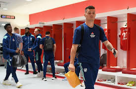 All or Nothing: Arsenal: THE EXIT