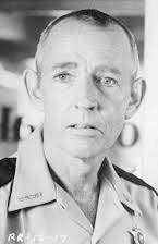 Norman Bennett como Edward Johnson