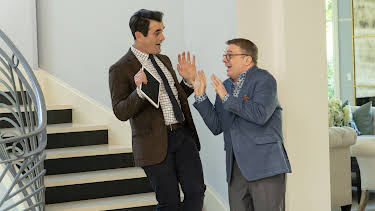 7:00 AM: Modern Family | E4 | 1/9 2026