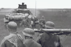 Soviet Storm: World War II in the East: The Battle of Kursk