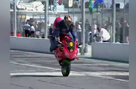 Science of Stupid, Season 1: Karate Flops