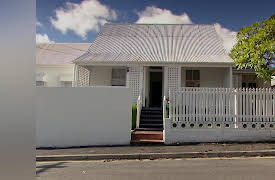 House Hunters International: Best of Australia Volume 1: Returning Home to Brisbane