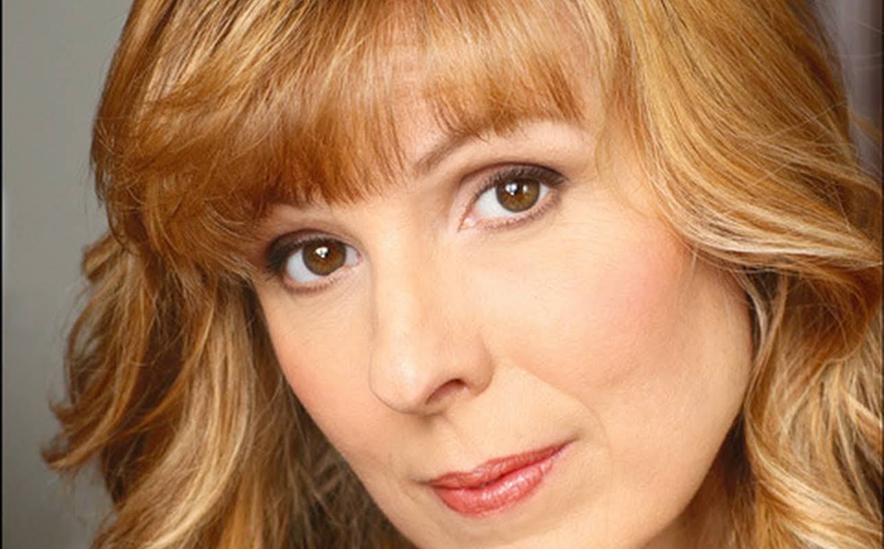 Carrie Savage