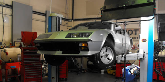 06:35: Wheeler Dealers (S9 E4) (S9) | Kanal 9 | 2/11 2026