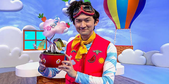 8:30 AM: Playtime Towers (S1) | Cbeebies | 1/9 2026