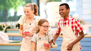 13:10: Bakemesterskapet junior: Kake med kryp | NRK 2 | 4/28 2026