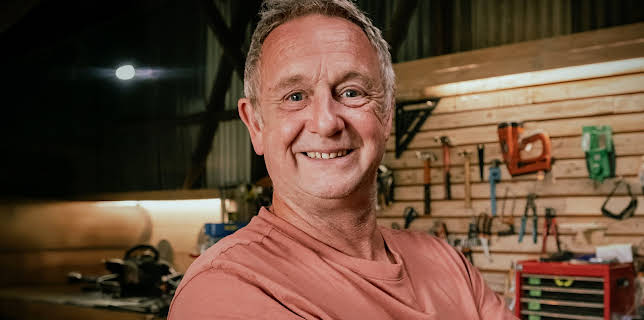 2:00 AM: Masters Of Reinvention (S1 E1) (S1) | Yesterday | 2/4 2026