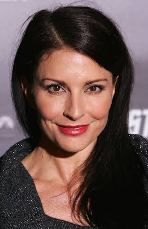 Simmone Mackinnon as 