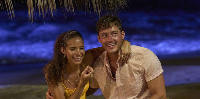 07:30: Ungkaren i paradis (S9 E6) (S9) | FEM | 11/18 2025