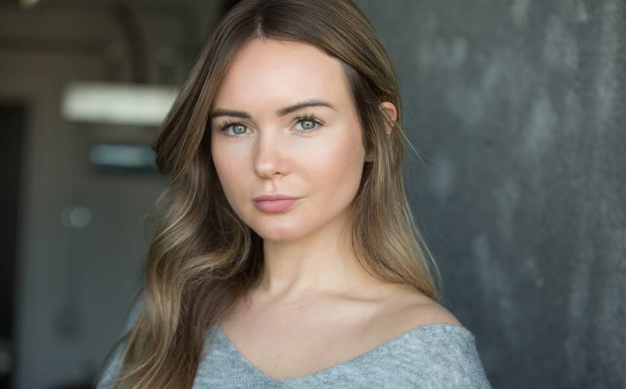 Laura Ainsworth