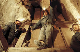 Gold, Lies & Videotape, Season 1: The Monster