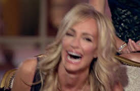 Mujeres ricas de Beverly Hills: Episode 15