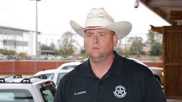 12:15: Animal Cops Houston (S9 E3) (S9) | Animal Planet | 1/30 2026