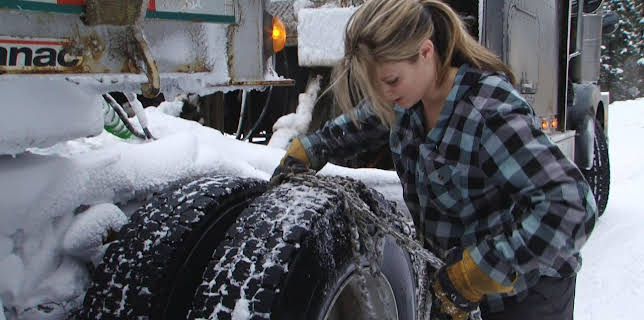 11:30 AM: Ice Road Truckers (S10 E2) (S10) | Paramount | 1/4 2026