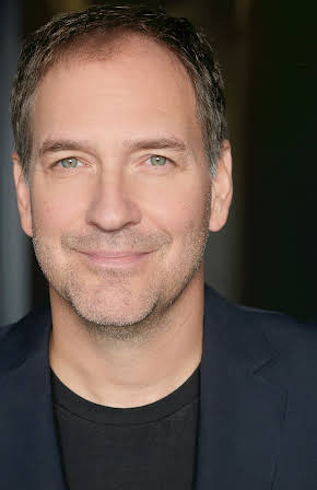 Glen Schultz as 