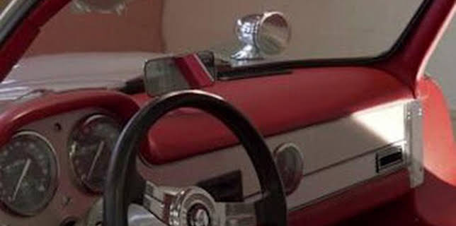 06:45: Chapa y pintura: Fibra de vidrio, fibra de vidrio y más fibra de vidrio | Discovery | 2/12 2026