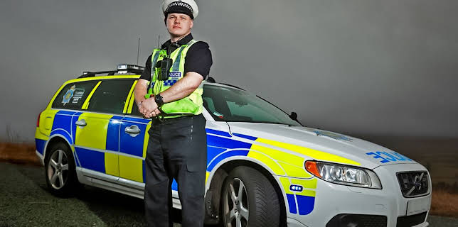 11:40 AM: Police Interceptors (S5 E7) (S5) | Paramount | 12/16 2025