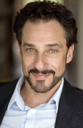 Eli Goodman as Tucker Wang