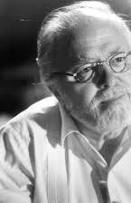Richard Attenborough como 