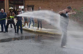 Queer Eye: La hermandad de los bomberos