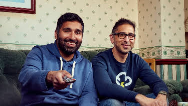 10:00 PM: Gogglebox | E4 | 7/30 2026