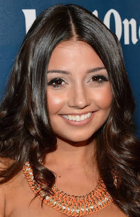 Cristine Prosperi as 