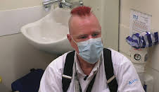 24 Hours in A&E