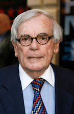 Dominick Dunne as 