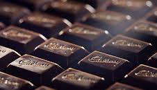 Cadbury at Christmas: Secrets of the Chocolate Factory (1)