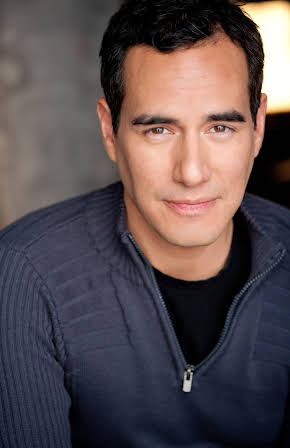 Juan Monsalvez as 
